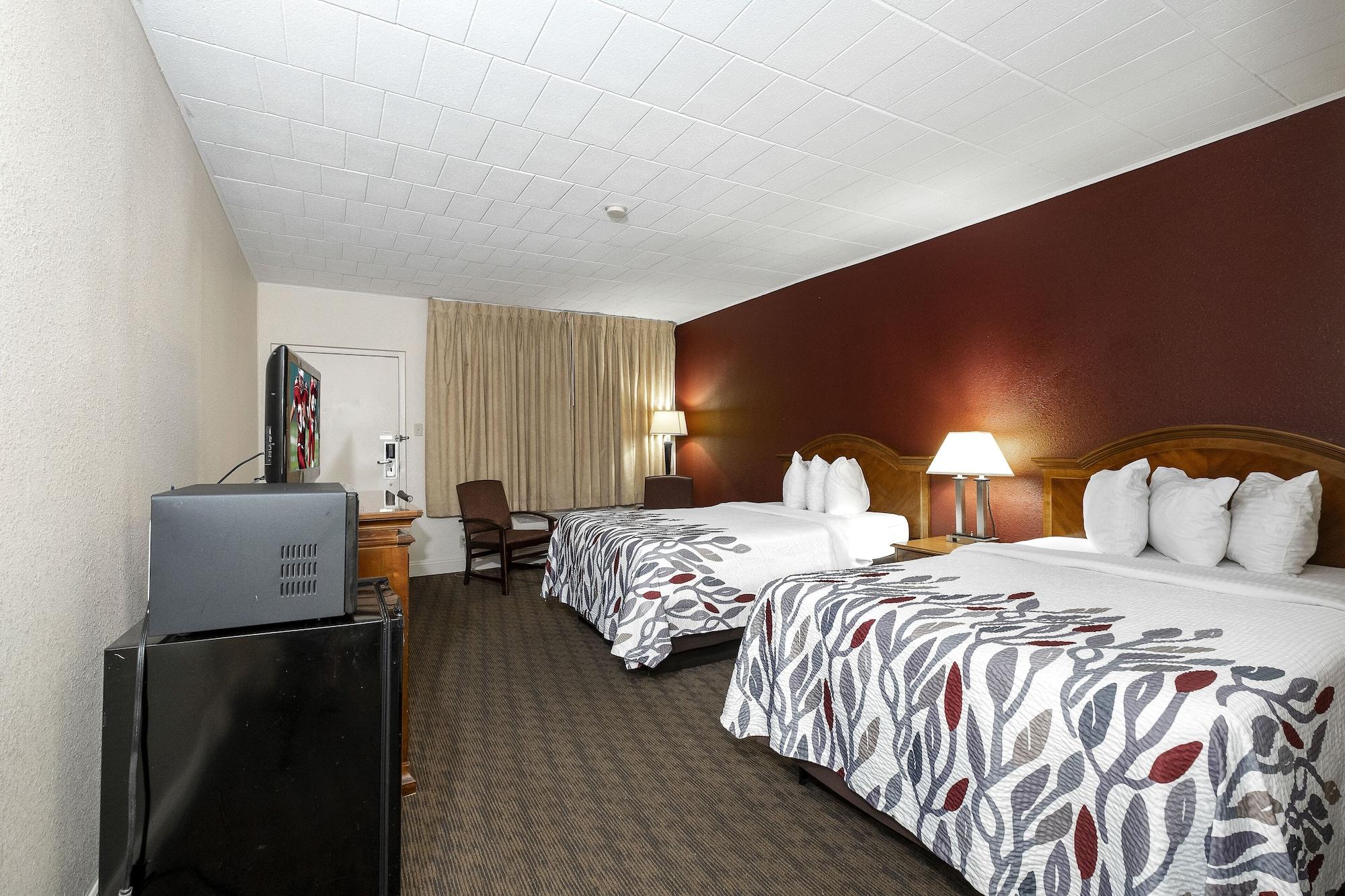 Red Roof Inn & Suites Гейзлтон Екстер'єр фото